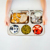 5 compartments for food - deep wells for storing and minimizing spills