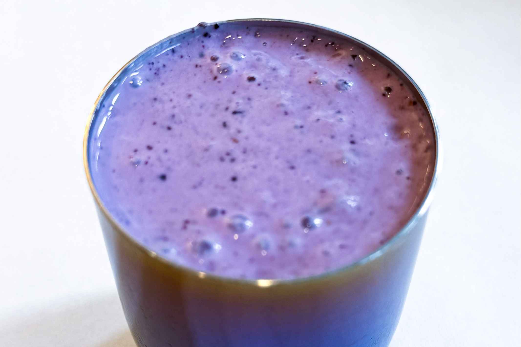 5-Minute Blueberry Smoothie Kids Will Love This Summer