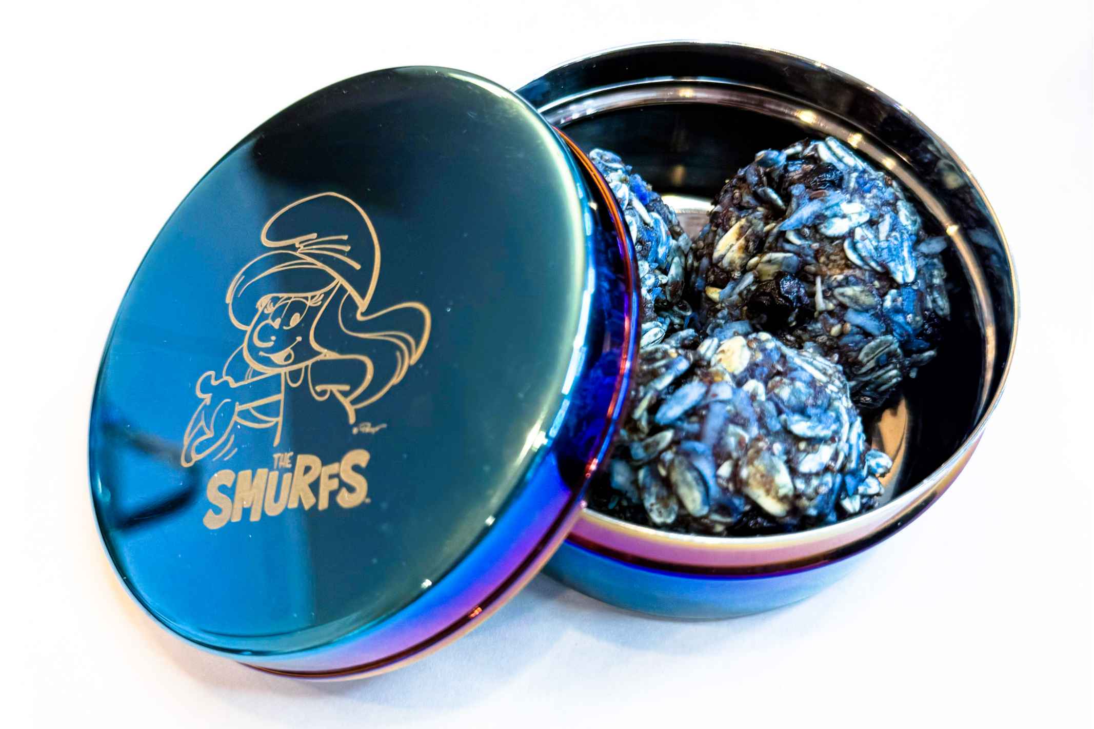 Smurfs-Inspired Blue Snack Kids Can Make and Pack