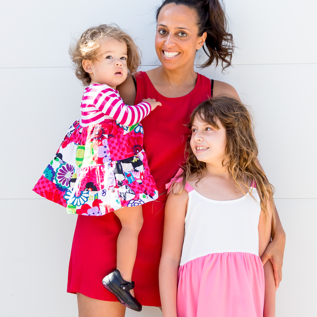 Mom Chudney Ross with two daughters