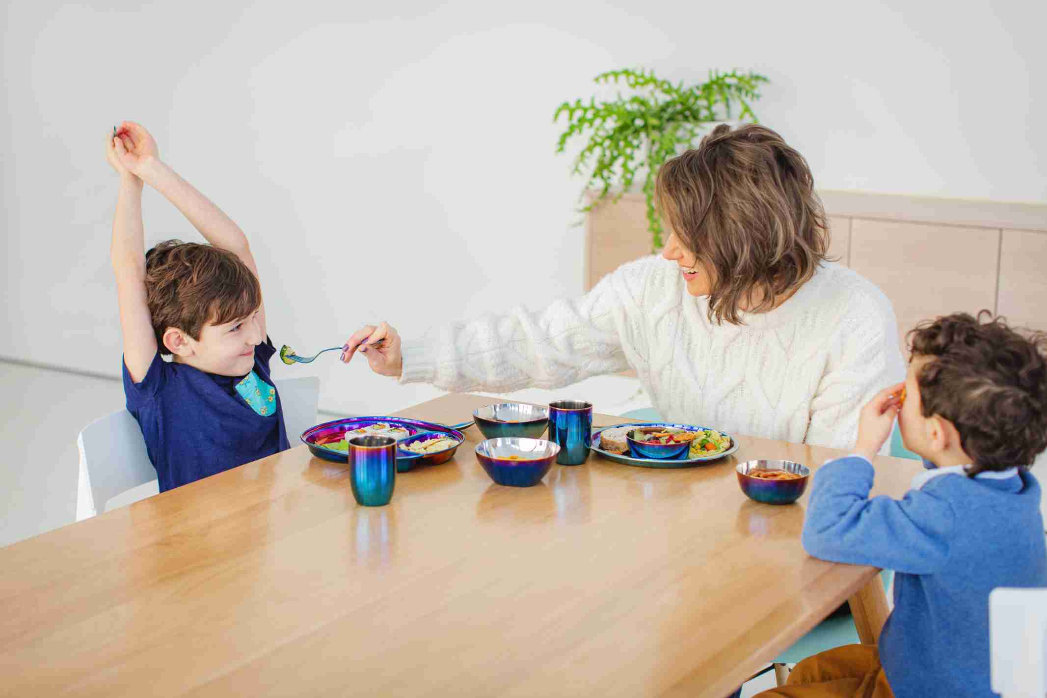 Busy Parents, Healthy Kids: A Pediatrician Mom's Secrets to Quick and Nutritious Meals