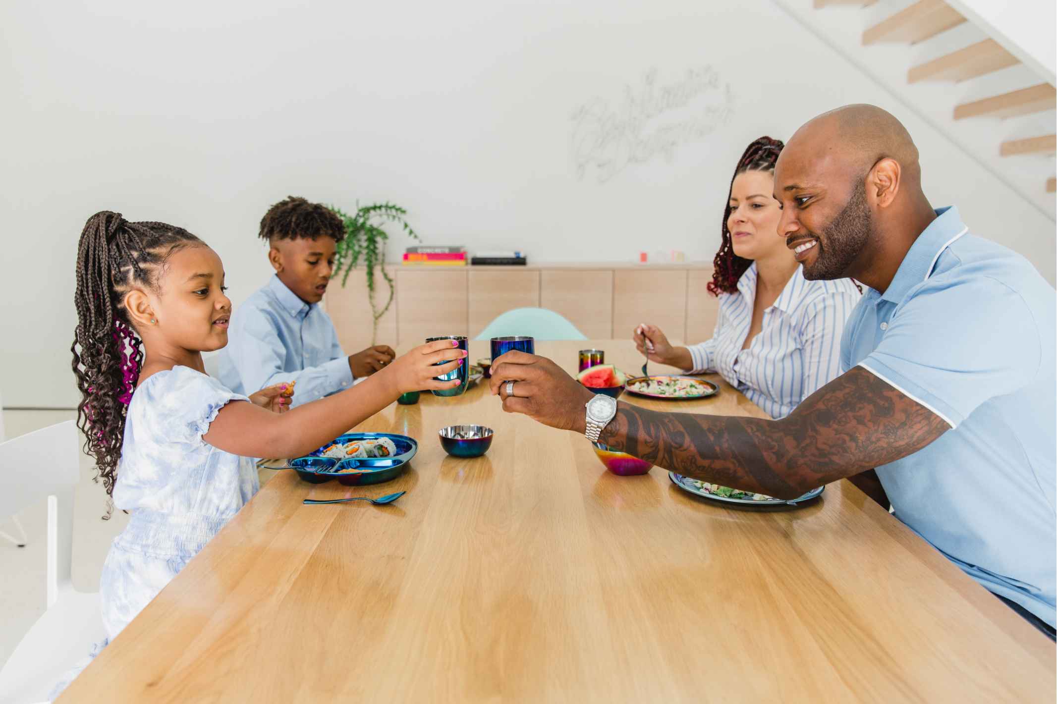 Family Mealtime: A Simple Habit with Big Benefits